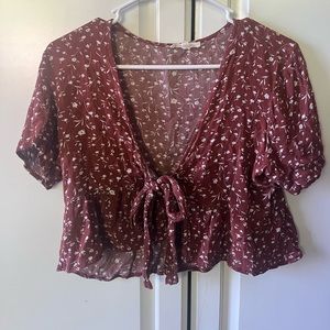 Dark red PacSun LA hearts tie crop top